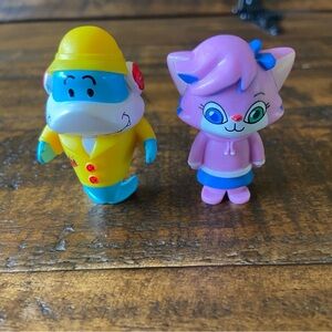 Lot‎ of 2 Ryan’s World Toys, Shark and Cat